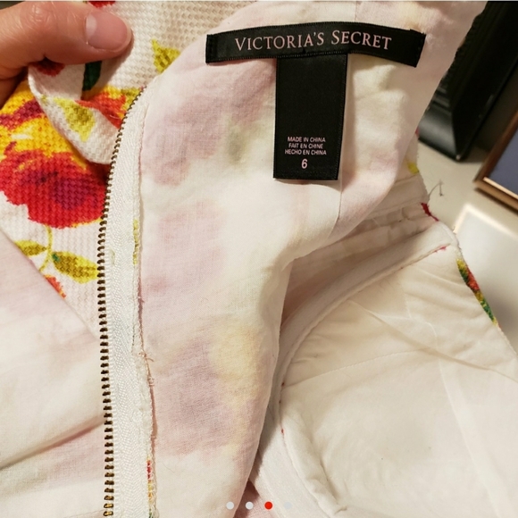 Floral crop top - Picture 3 of 4